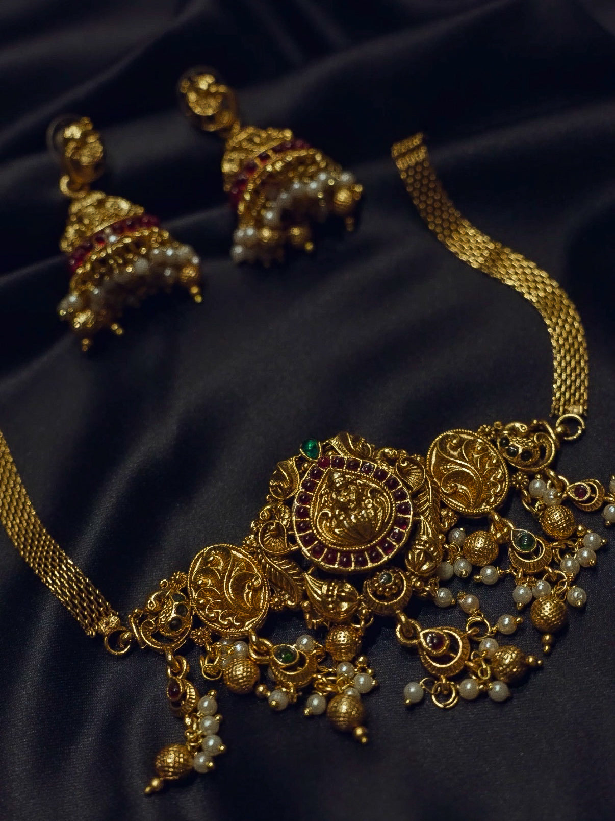 Kanakpriya Antique Choker Set