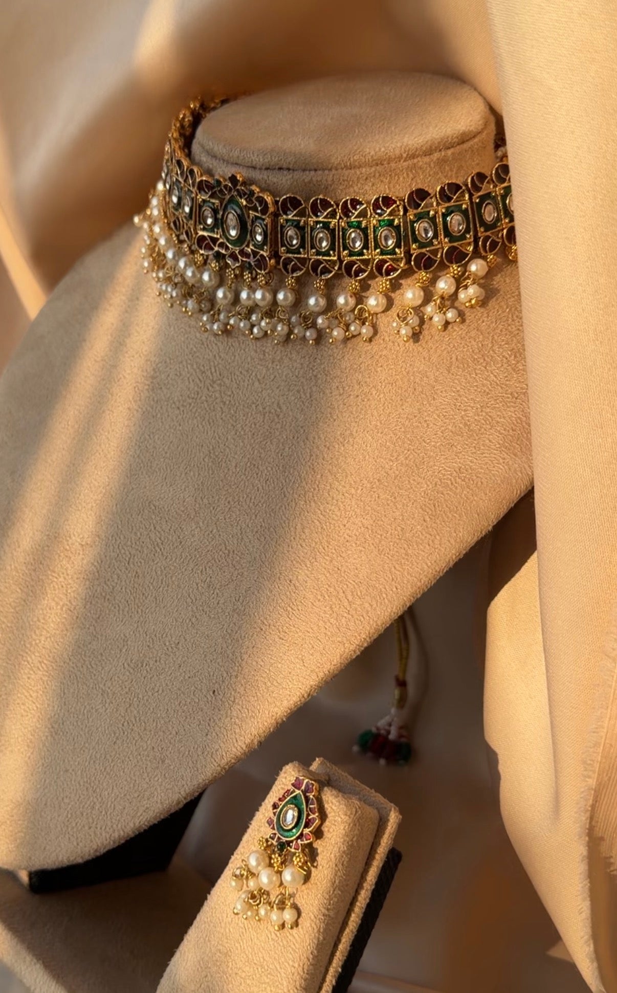 Noor-e-Meher Choker Set