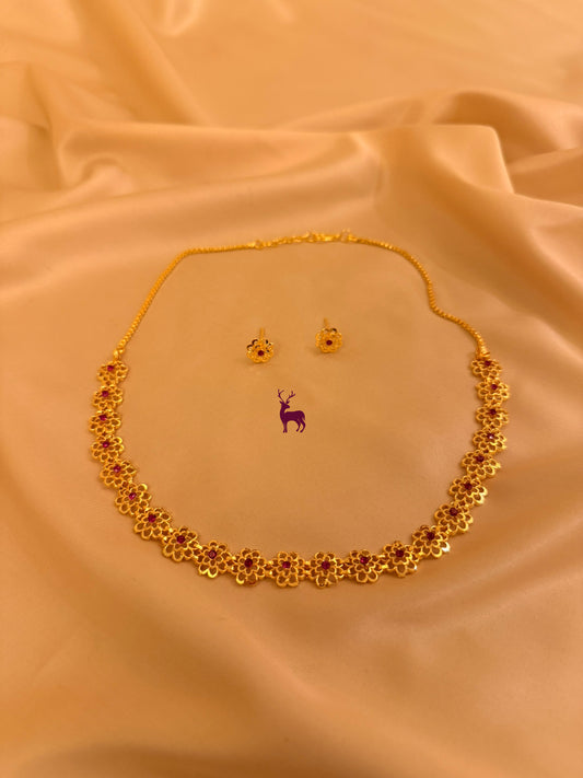 Vyanjana Necklace
